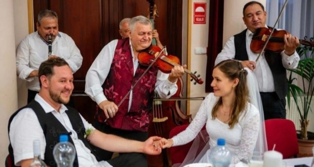 Horváth Gyula Prímás és Zenekara